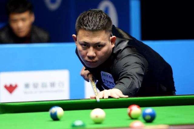 赛事中再次 赛事中再次