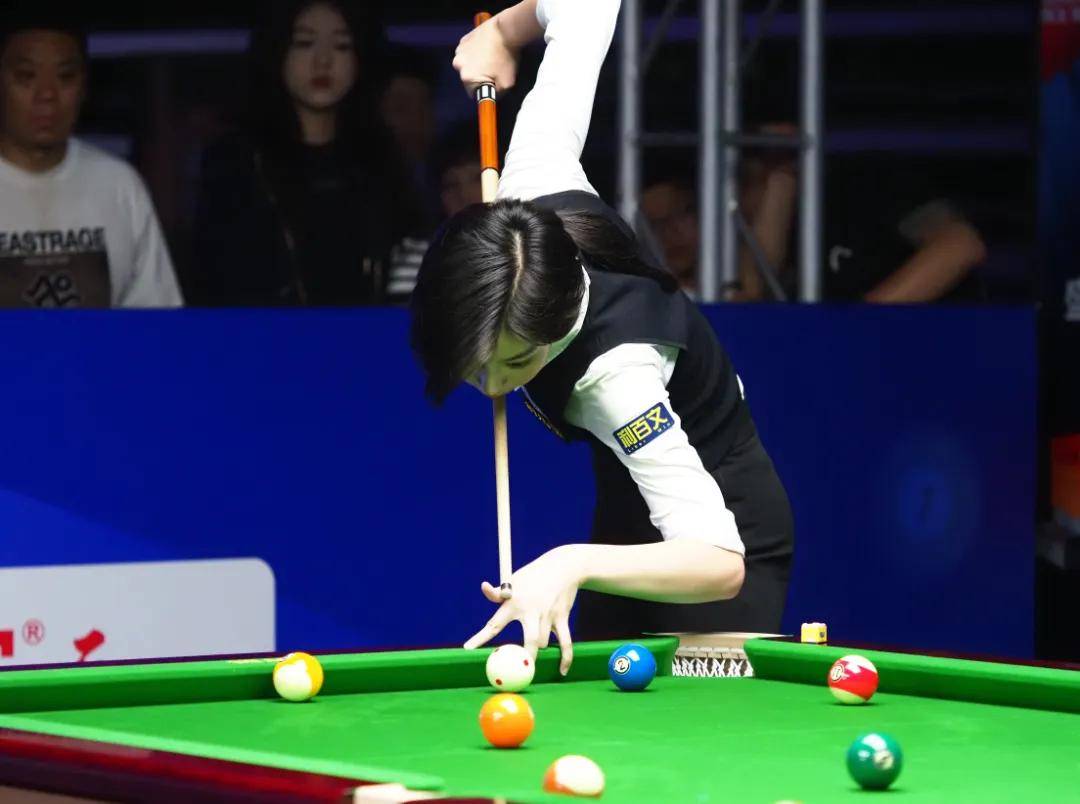 引了无数球 引了无数球